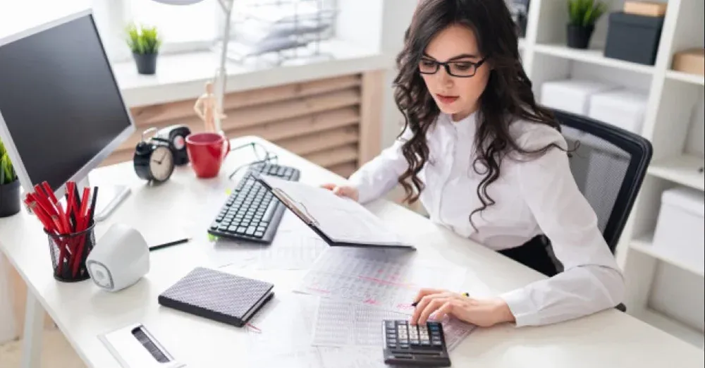 Here are some tips to help you become a successful accountant