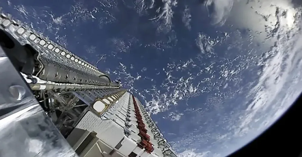 Starlink Internet project using 12,000 spaceX satellites