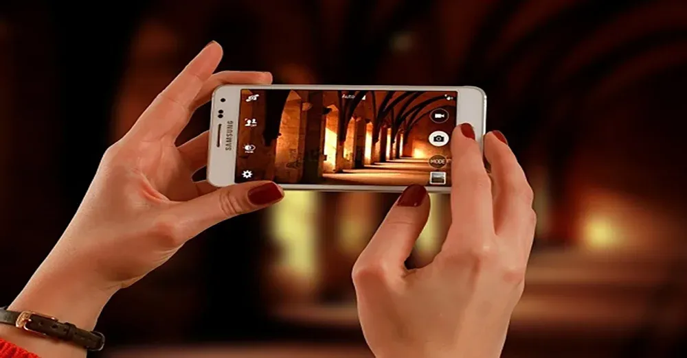 Ways to take photos with your mobile phone in the dark