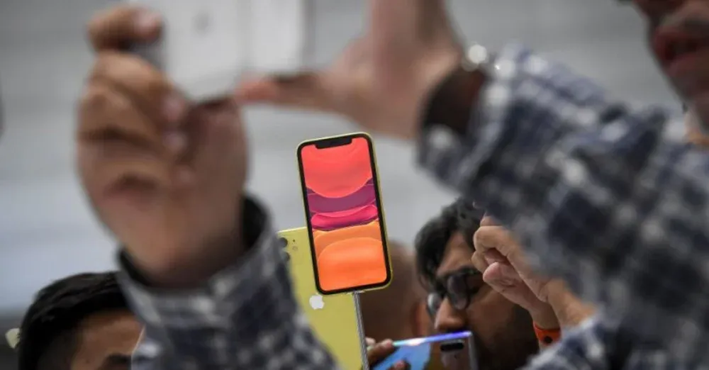 India to open first Apple online store