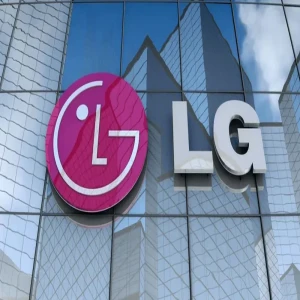 LG is considering leaving the smartphone world